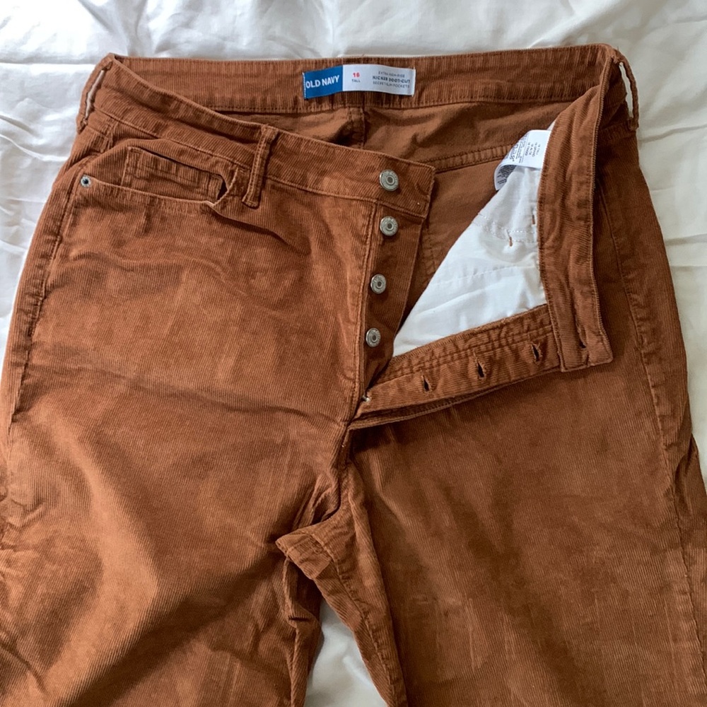 Old Navy Extra High Rise Kicker Bootcut